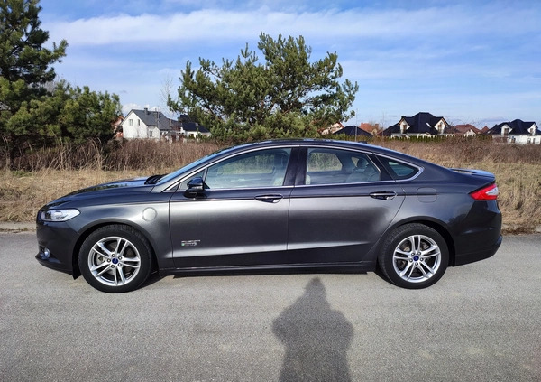 Ford Mondeo cena 61800 przebieg: 129140, rok produkcji 2016 z Chmielnik małe 704